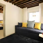 Palazzina B - Contemporary Studio